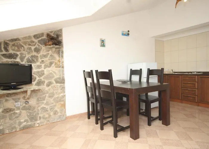Appartement Karkavac - Scedro 8801a