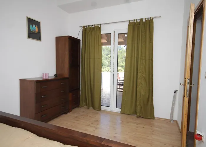 Appartement Karkavac - Scedro 8801a